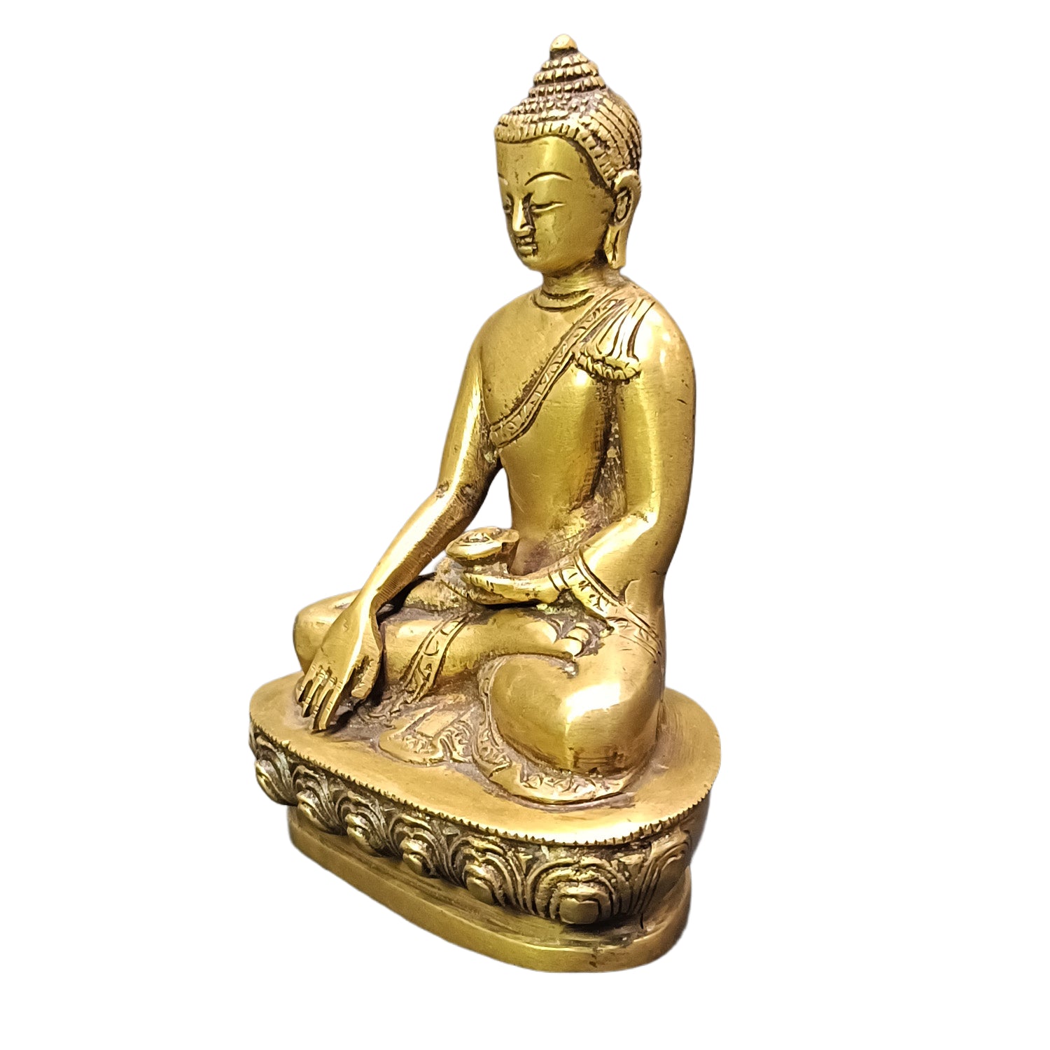 Buddha Sitting (Brass Colour)